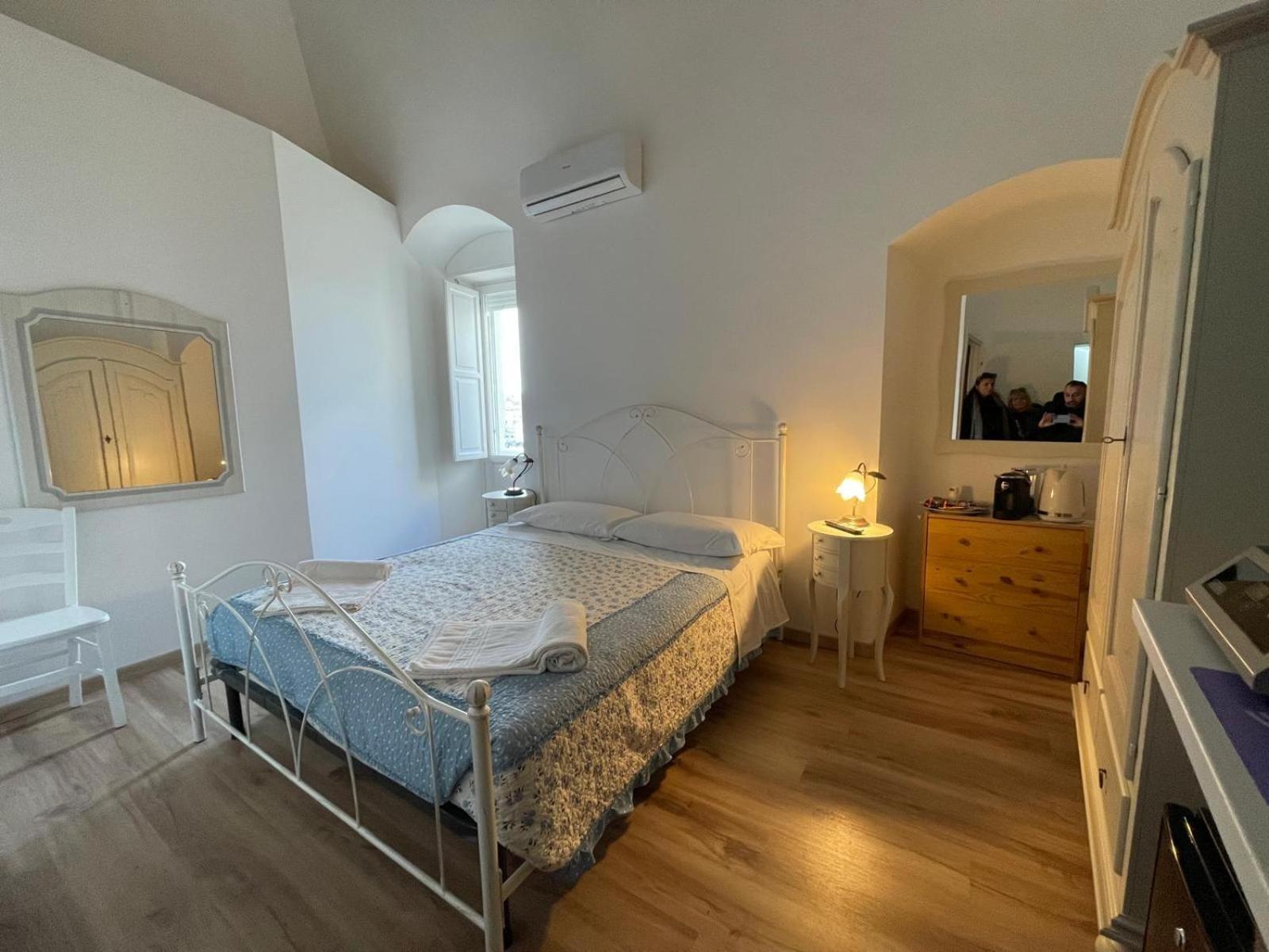 Beb Ventura Hotel Matera Ngoại thất bức ảnh